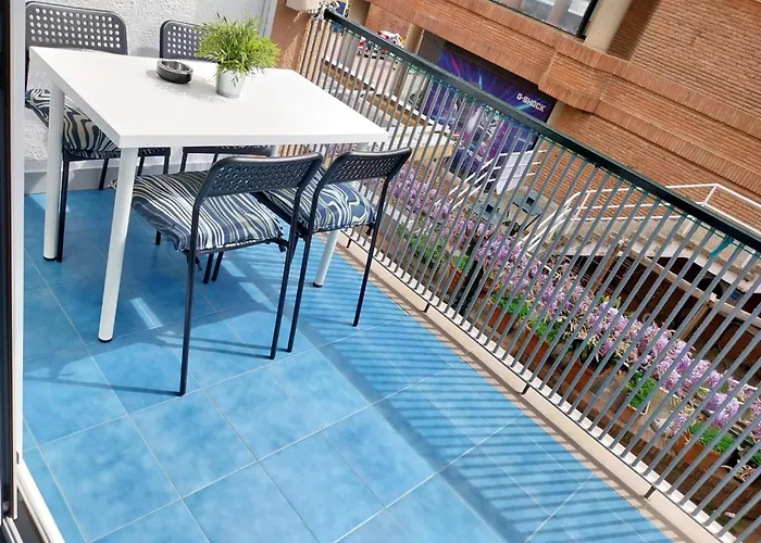 Apartamento Con Terraza Vistas Al Mar